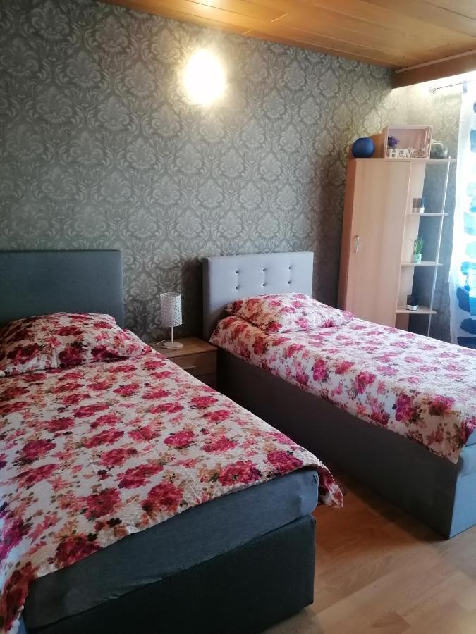 Ferienwohnung Gabry Saarlouis Exterior foto